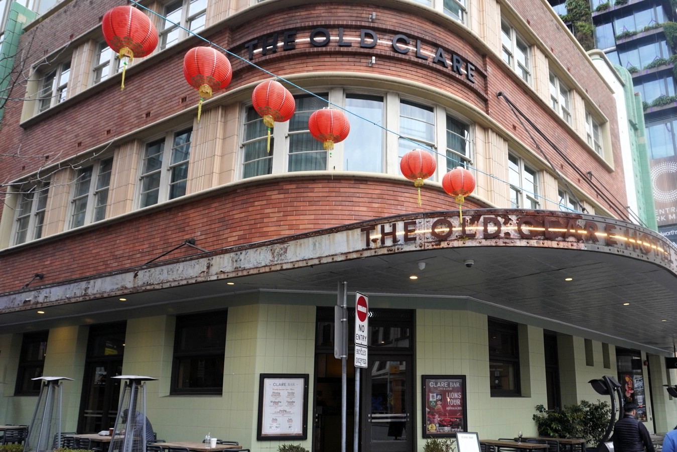 ▲築110年の旧醸造所をリノベーションした「オールドクレアホテル」外観